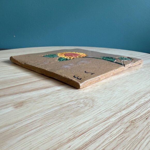 Vintage 70s Studio Pottery Sunflower Tile Handcrafted Square Clay Art Decor Wall - Picture 5 of 9